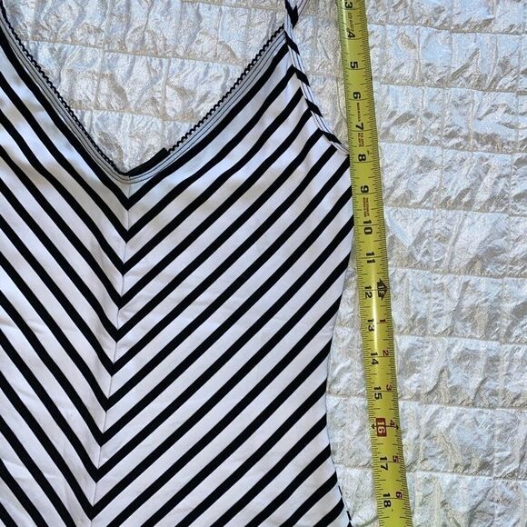 🆕guess collections striped nautical bodycon tank - Picture 4 of 9
